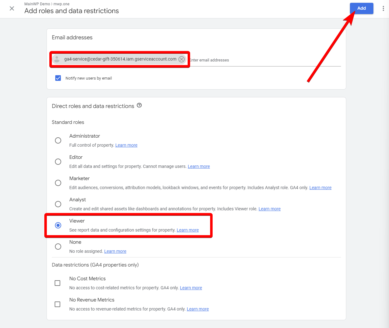 Google Analytics Add users form with email field and Viewer role