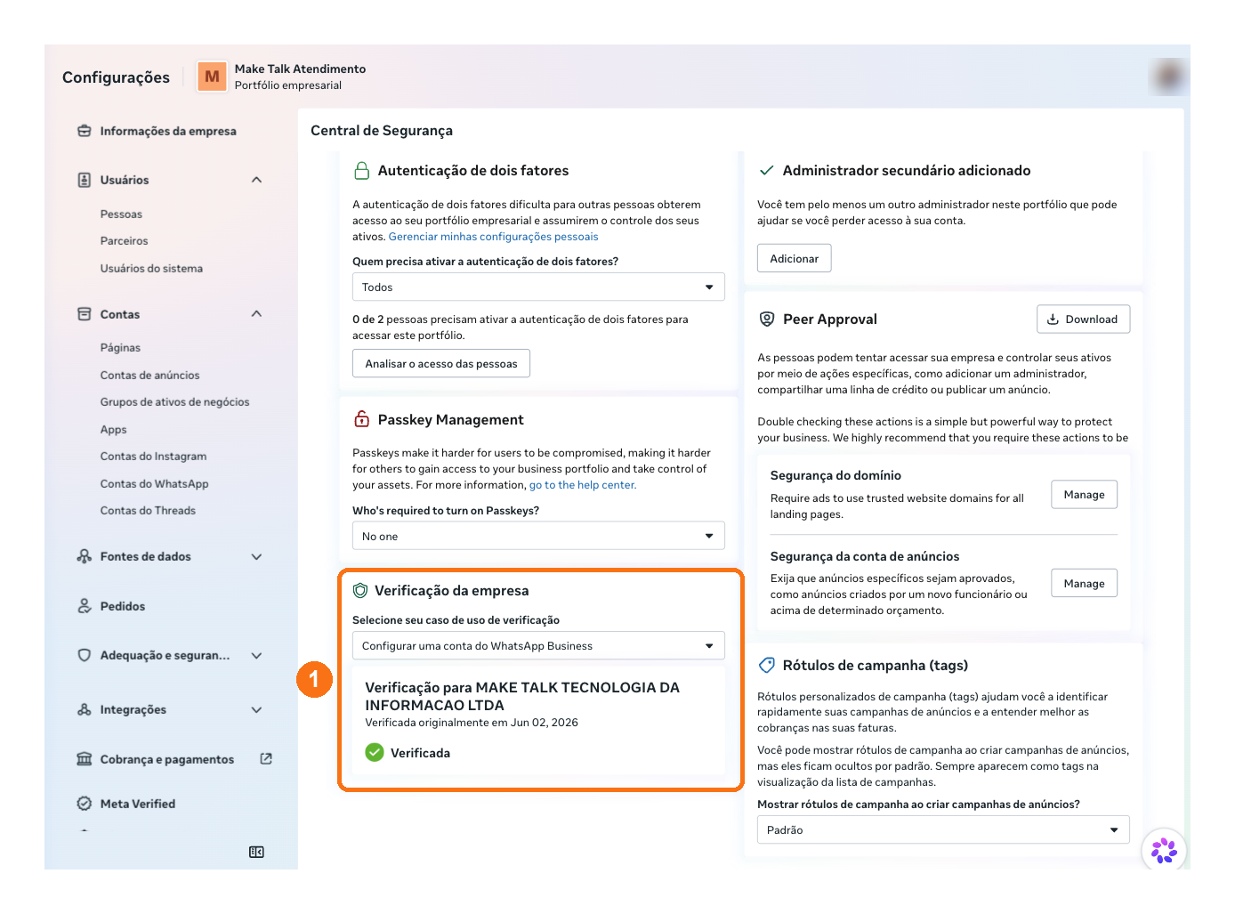 Central de Segurança do portfólio com o cartão Verificação da empresa marcado com 1, mostrando o caso de uso Configurar uma conta do WhatsApp Business e o status Verificada