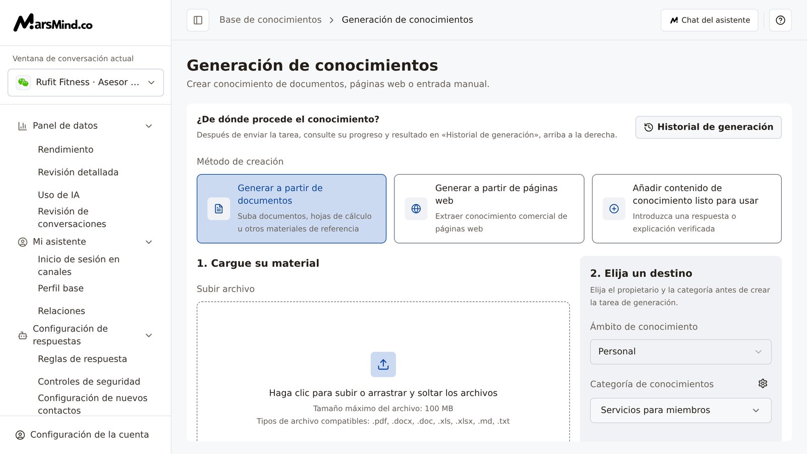 Página «Generación de conocimientos» completa: a la izquierda, bajo «¿De dónde procede el conocimiento?», las tres tarjetas de método (Generar a partir de documentos, Generar a partir de páginas web y Añadir contenido de conocimiento listo para usar) y, debajo, la zona de subida de documentos; a la derecha, «2. Elija un destino» con el ámbito y la categoría de conocimientos