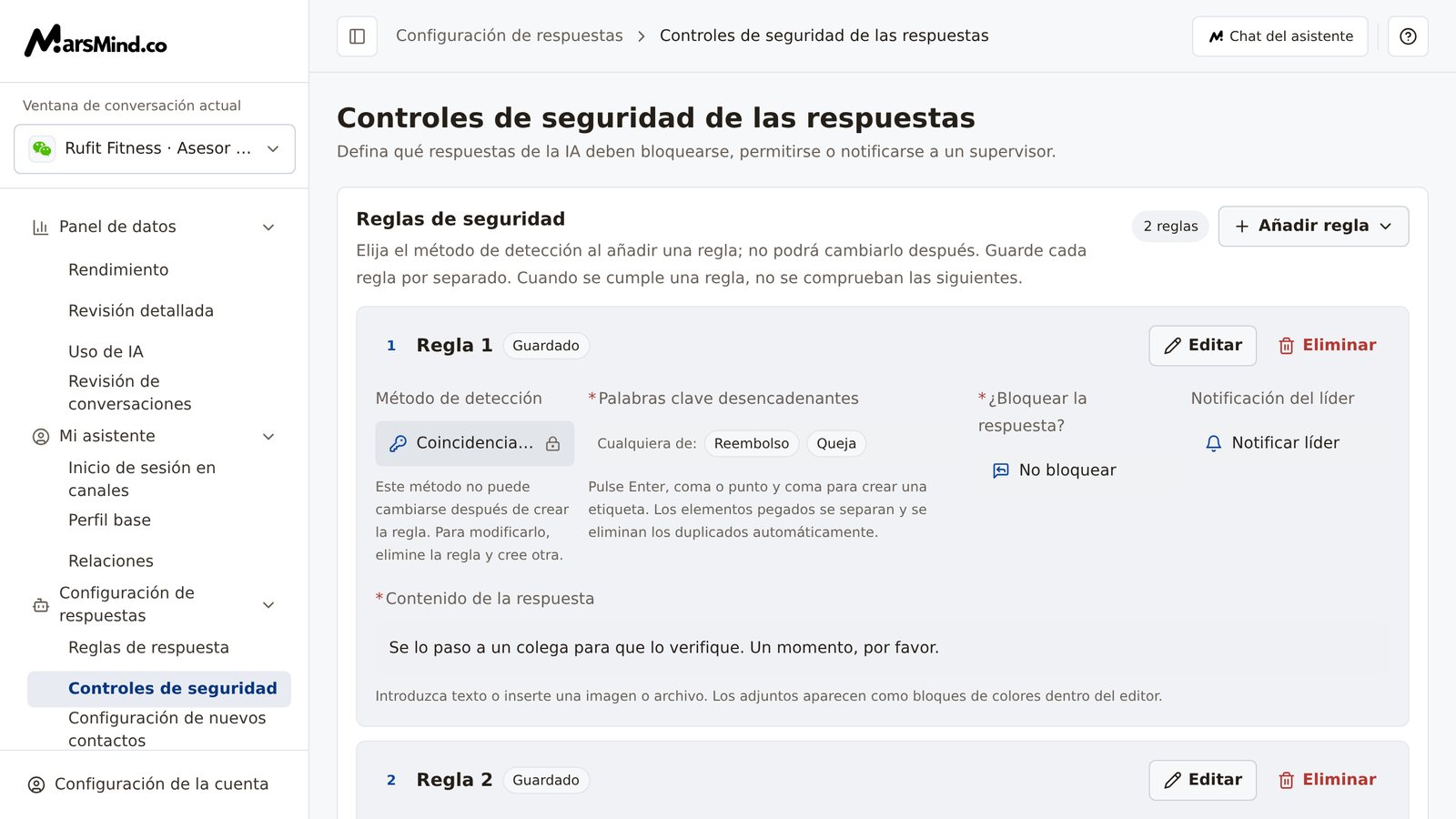 Página de «Controles de seguridad»: arriba, la tarjeta «Reglas de seguridad» con la insignia del número de reglas y el botón «Añadir regla»; debajo se listan por número las reglas, con su método de detección, su condición de activación, si bloquean la respuesta y la notificación al líder