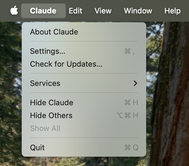 显示 Settings 选项的 Claude Desktop 菜单