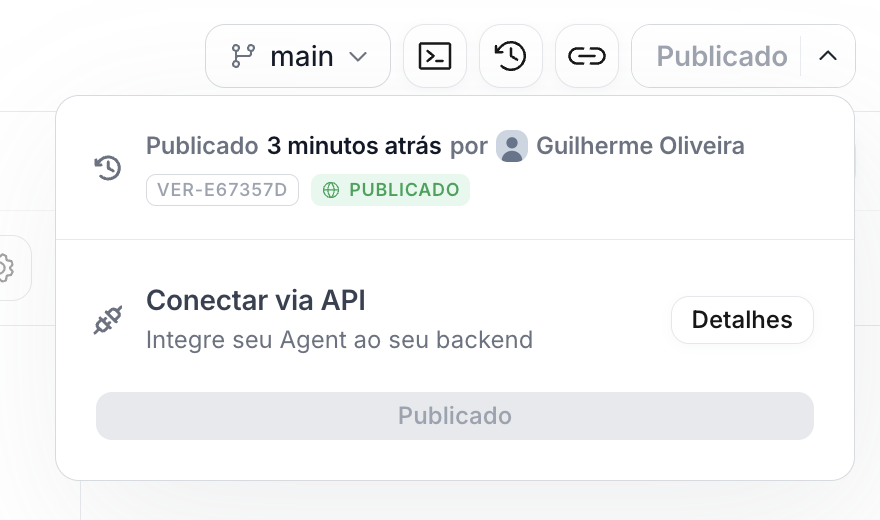Menu de Publicar com o status de publicação, o identificador da versão e o card Conectar via API