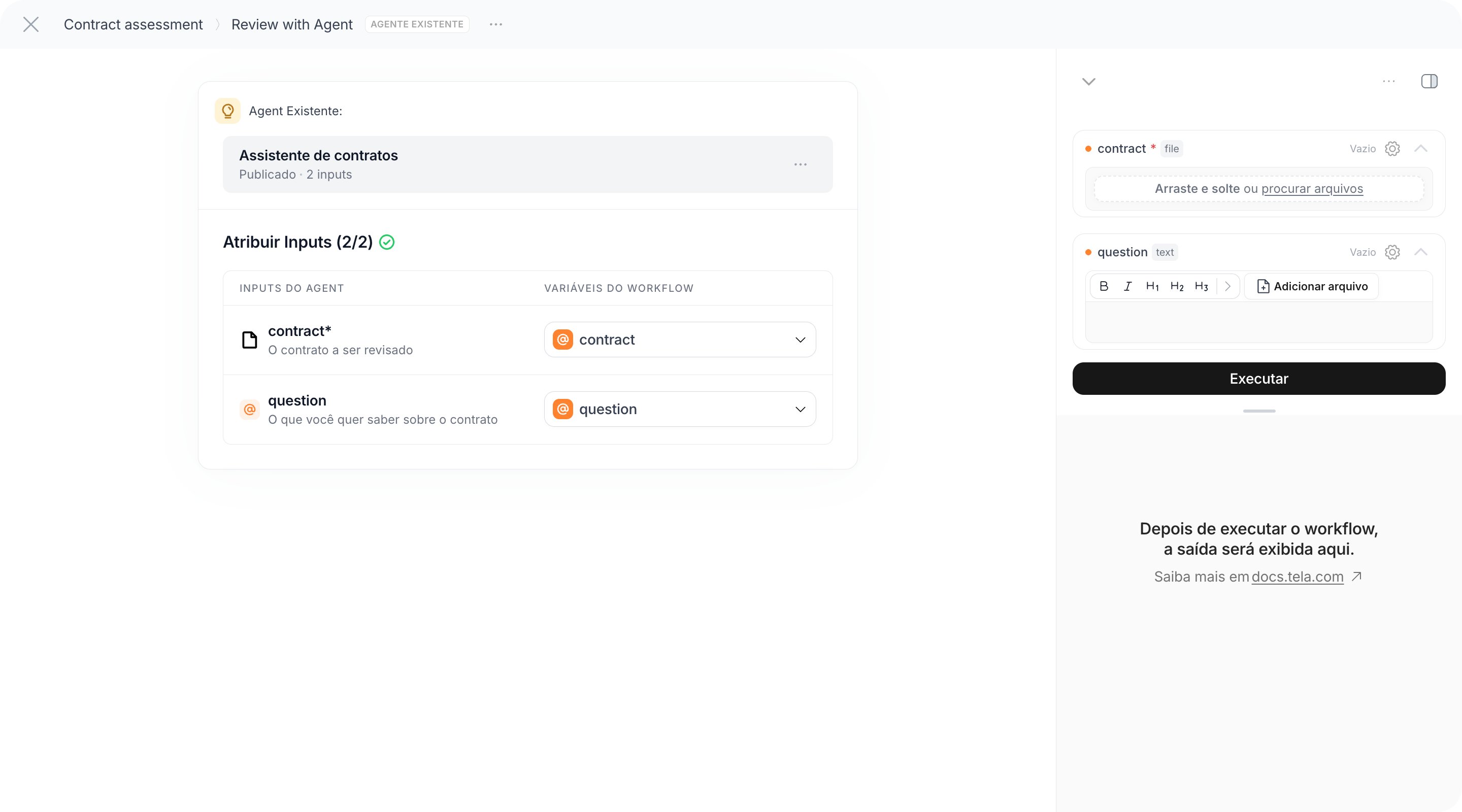 Etapa Agent Existente em um Workflow com o painel Atribuir Inputs mapeando contract e question