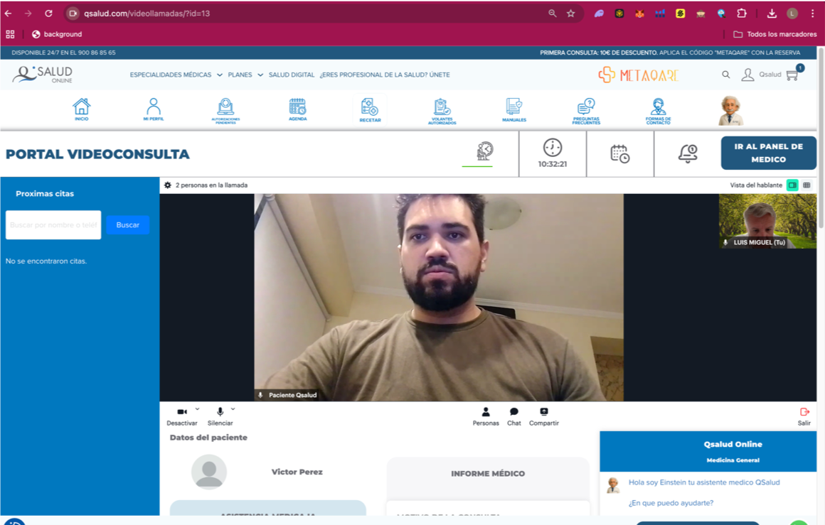 Interfaz de videoconsulta con historia clínica y chat