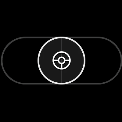 Utilisateur interagissant avec un joystick horizontal en forme de volant