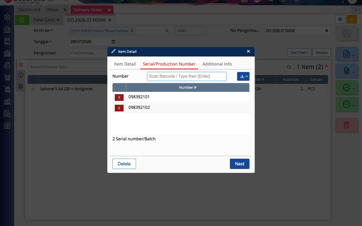 The Serial/Production Number tab of a Delivery Order in Accurate, showing the captured serials