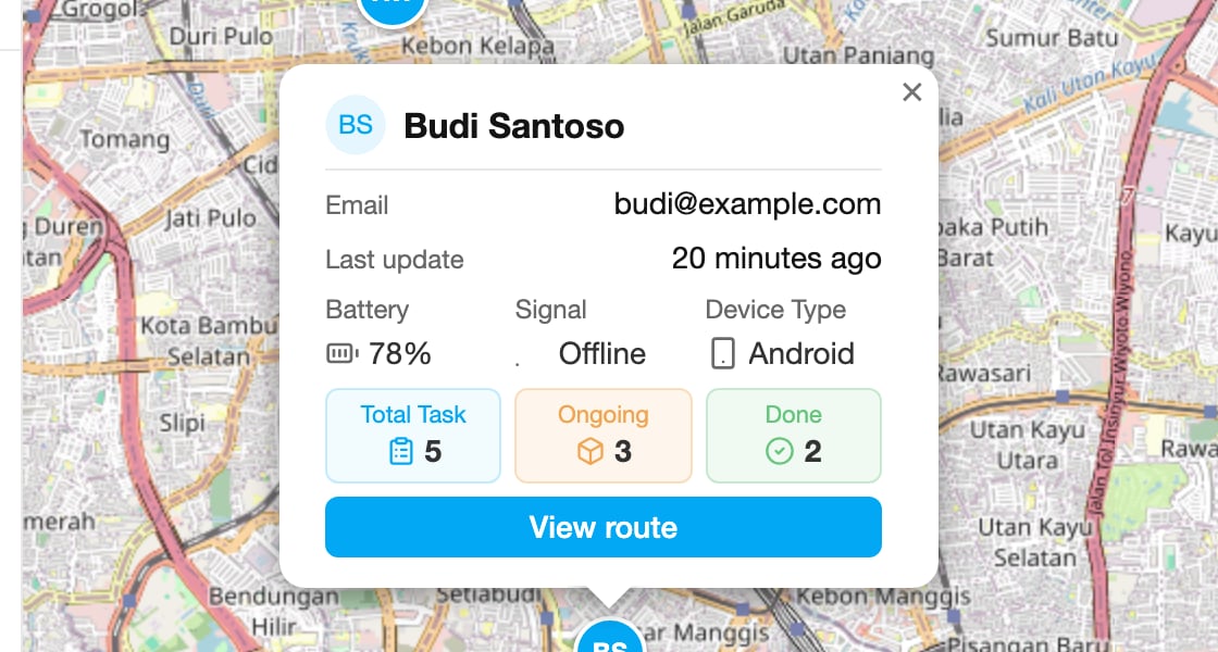 User card on the Tracking map