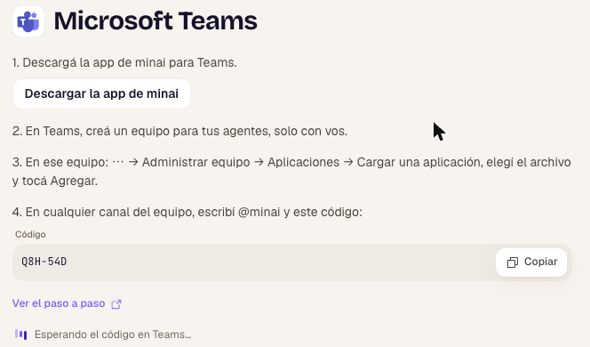 Pasos: descargar la app, crear un equipo, cargar la app en el equipo y mencionarla con el código