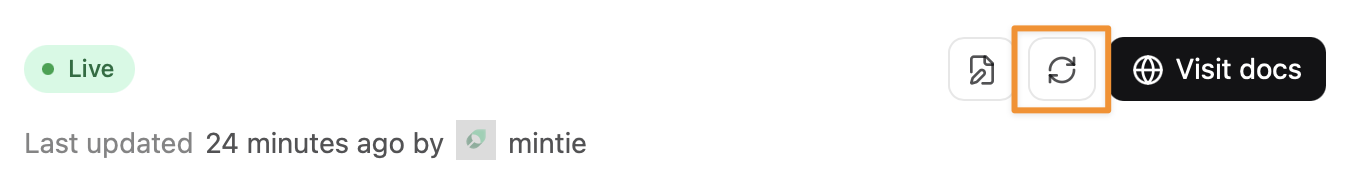 The manual update button emphasized with an orange rectangle.