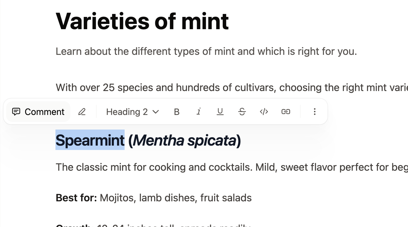 Le bouton de commentaire dans la barre d’outils flottante au-dessus du texte sélectionné dans l’éditeur web.
