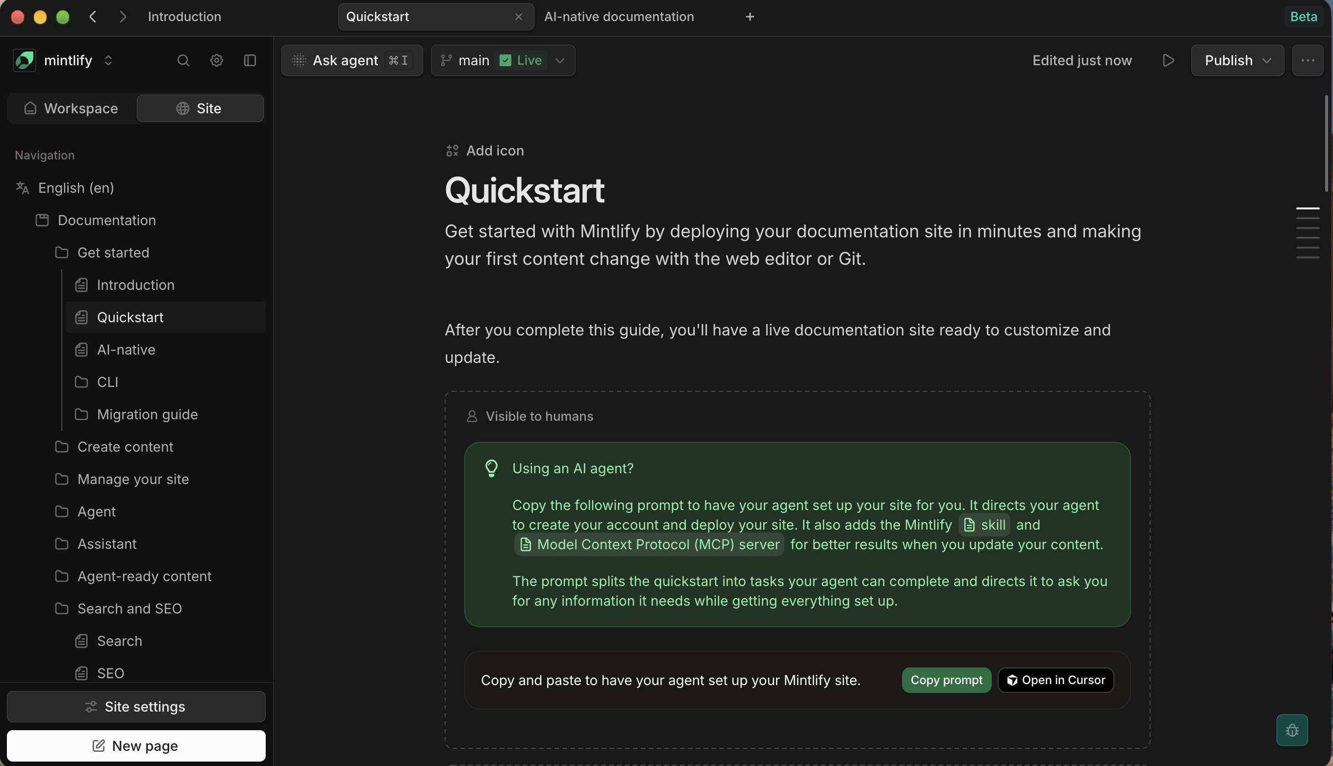 L'application de bureau avec trois onglets ouverts sur différentes pages.