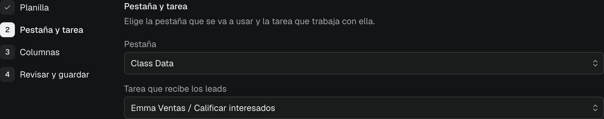 El paso Pestaña y tarea de la configuración de Google Sheets, con una pestaña y una tarea seleccionadas.