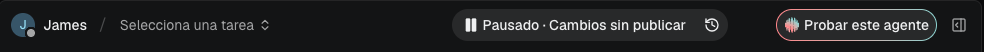 The agent header with the pill reading Paused · Unpublished changes and the version history button next to it. Shown in the Spanish interface.