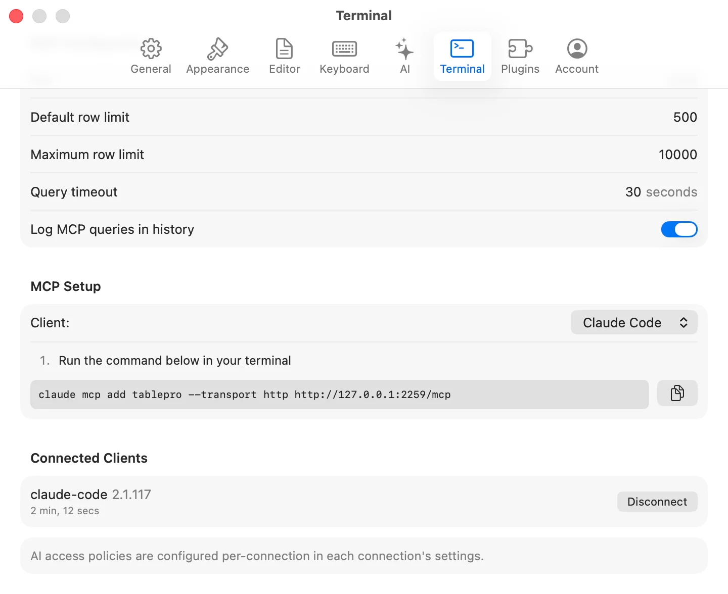 TablePro MCP settings with server status, port configuration, and client setup instructions