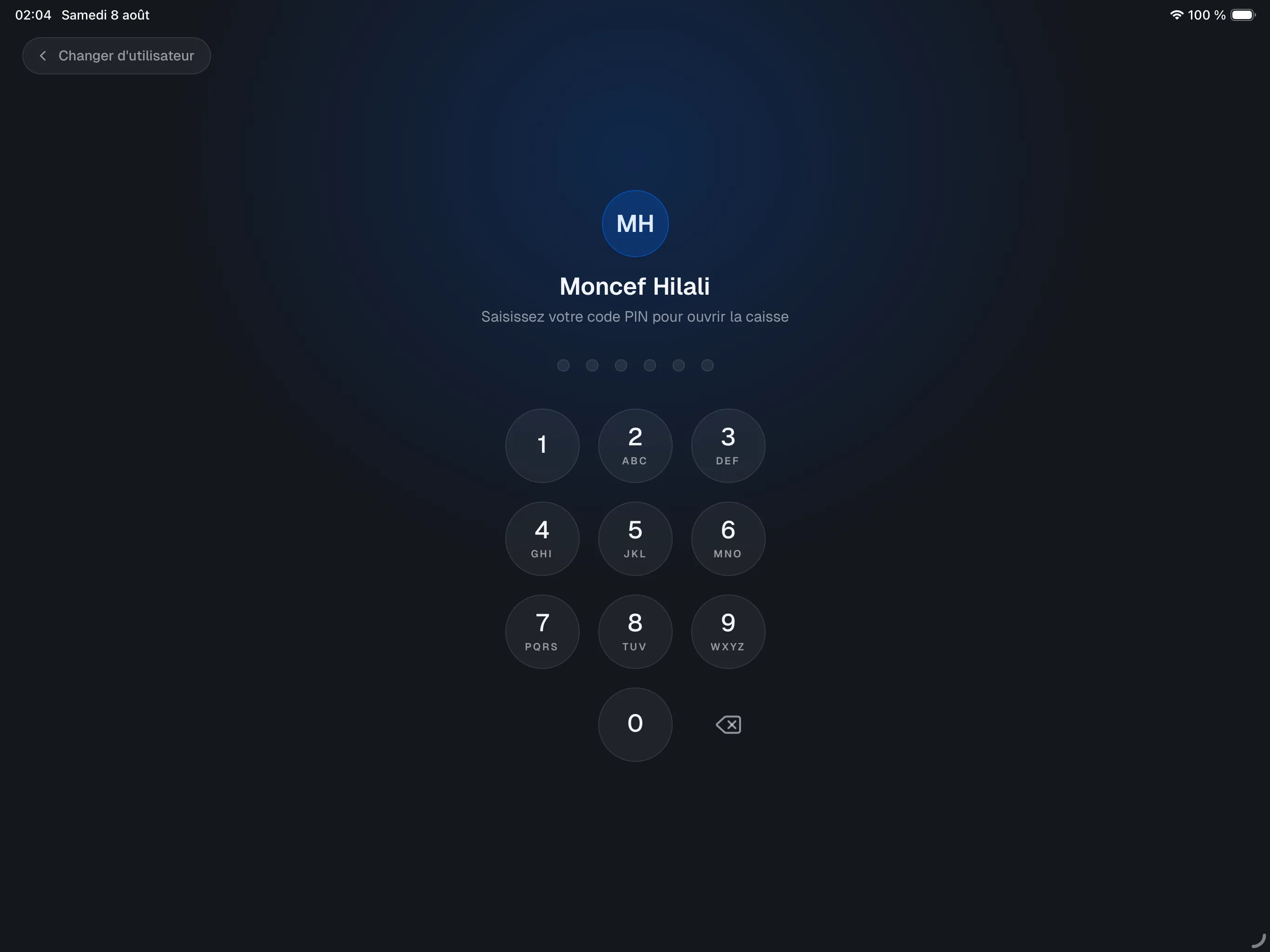 écran de saisie du PIN en plein écran — avatar, nom de l'opérateur, points du code PIN, clavier numérique