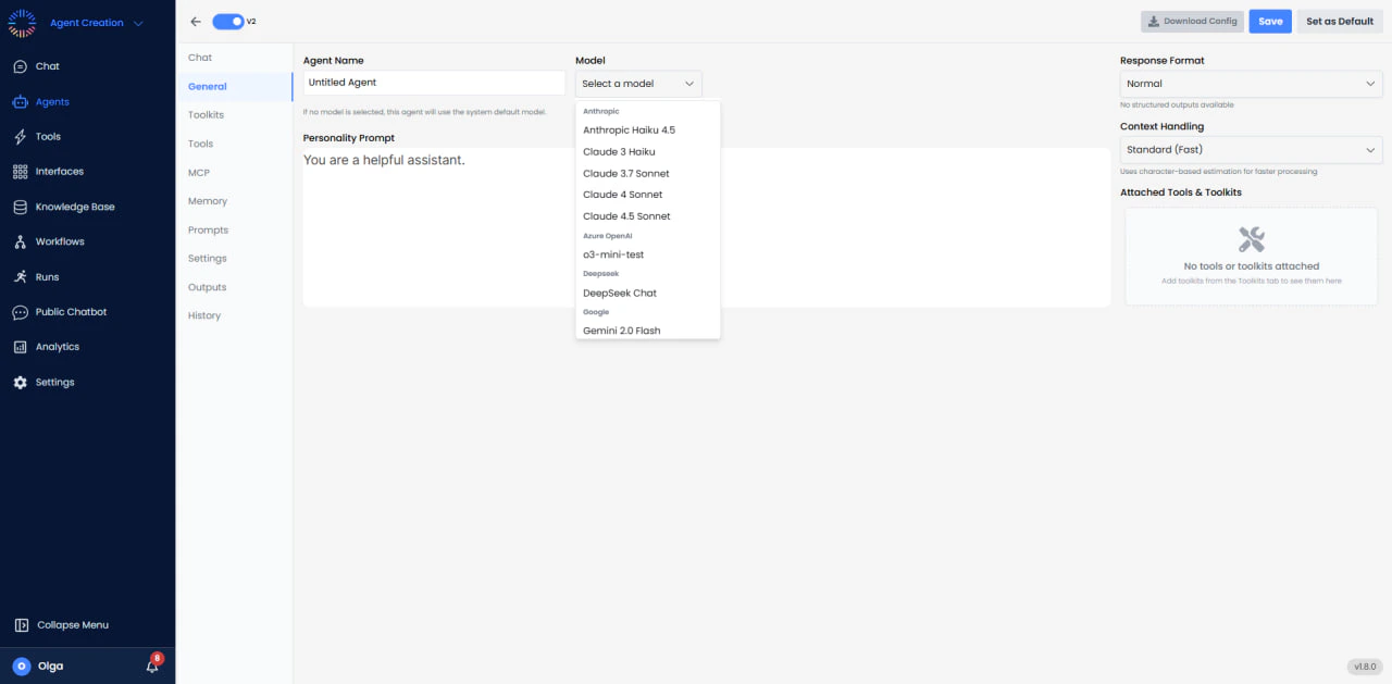 Model selection dropdown showing available LLMs