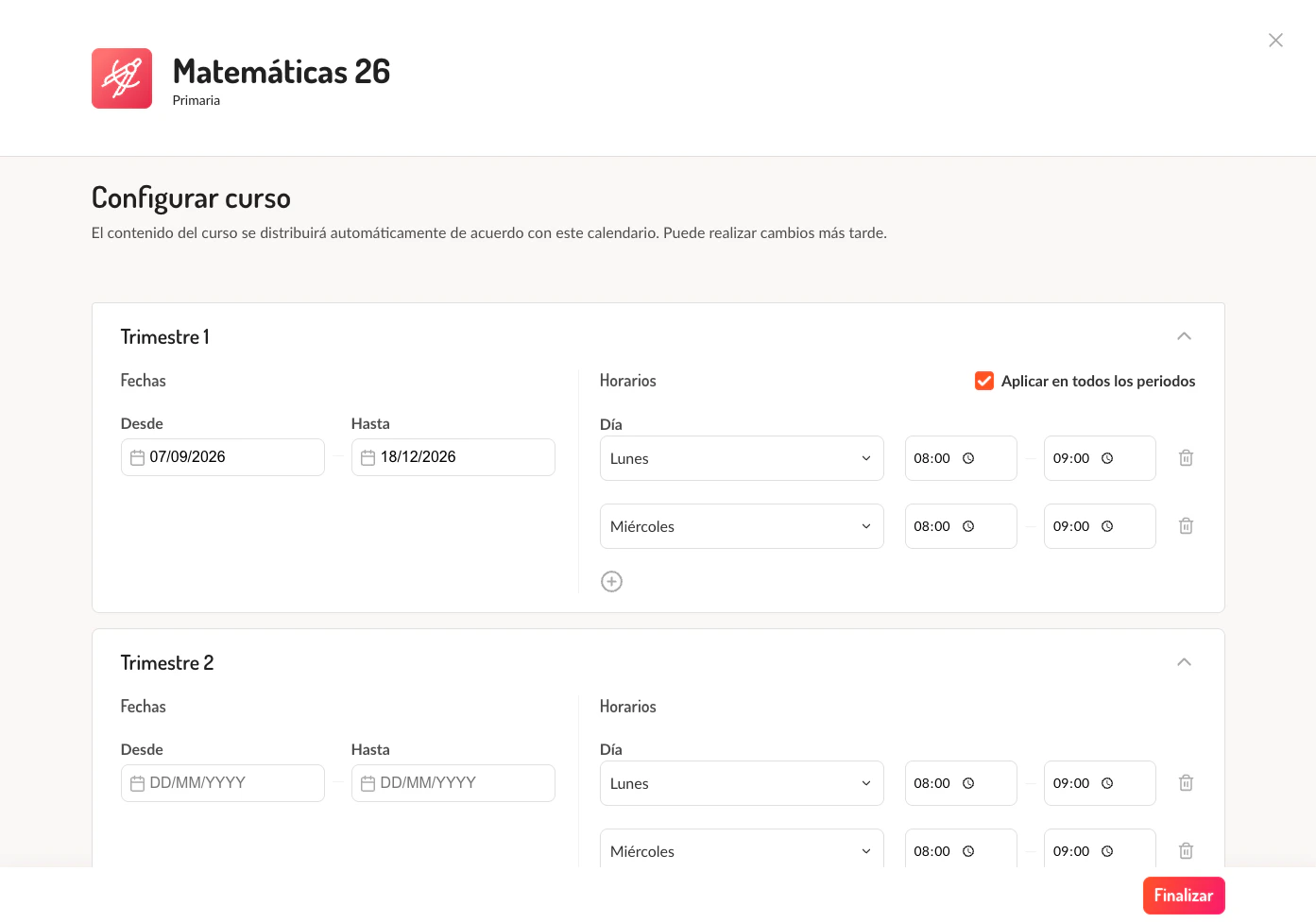 Diálogo de configuración de curso mostrando el Trimestre 1 con fechas y horarios configurados, y el Trimestre 2 con los horarios copiados