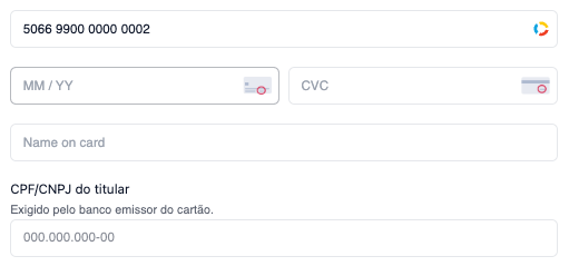 Card form with a Brazilian card number, the added cardholder name field, and the CPF/CNPJ do titular tax ID field