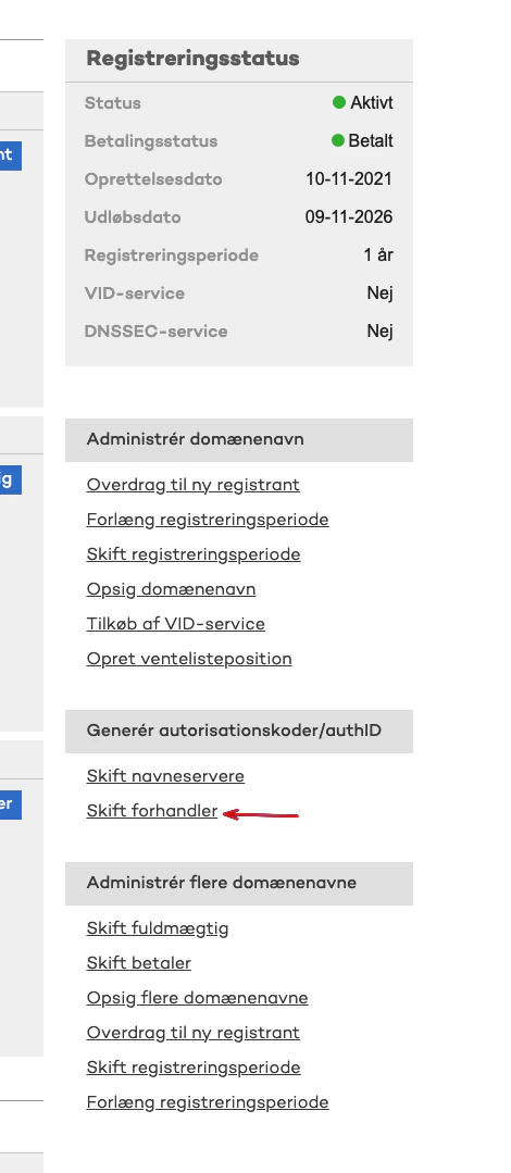 Punktum.dk domæneoversigt med Skift forhandler og sektionen til autorisationskoder