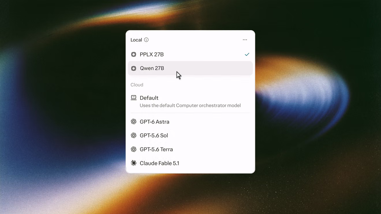 Menu du modèle du composeur avec PPLX 27B sélectionné et Qwen 27B sous Local, au-dessus de la section Cloud avec Default et des modèles de pointe