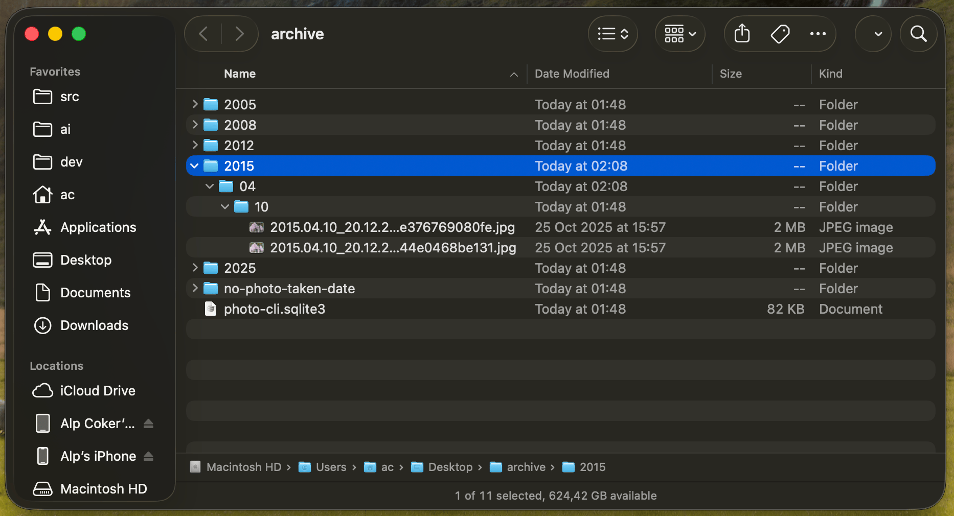 Archive folder on the container host file system