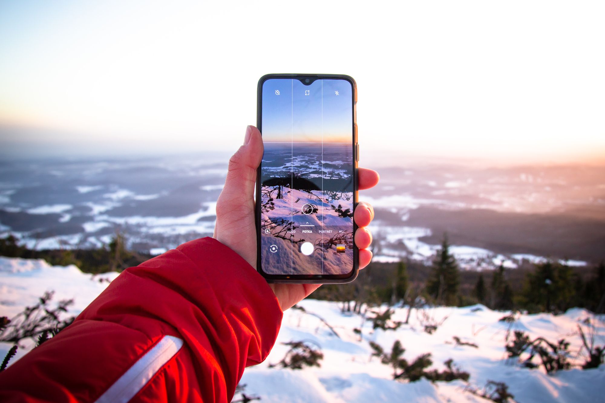Cover photo for the upload photos from phone announcement