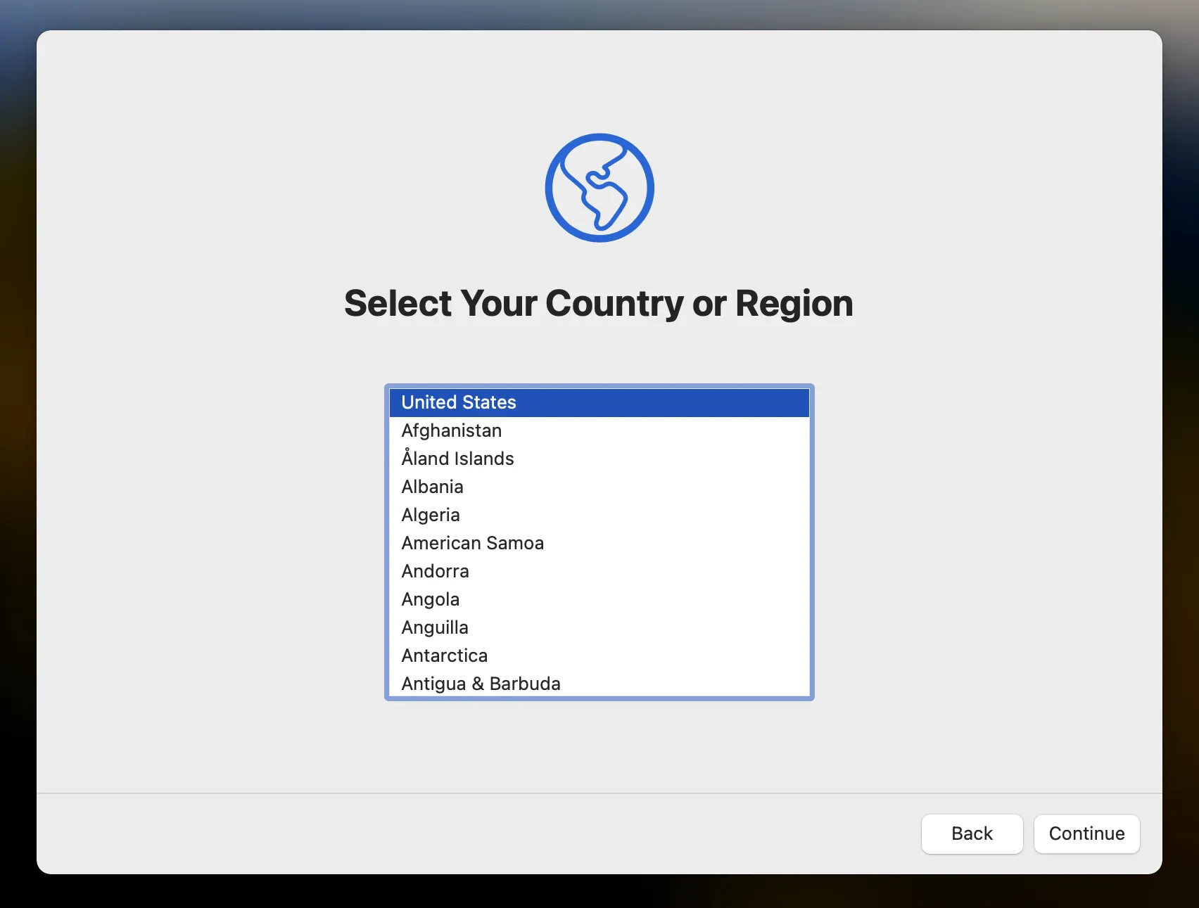 Captura de pantalla: Experiencia del empleado durante el primer inicio