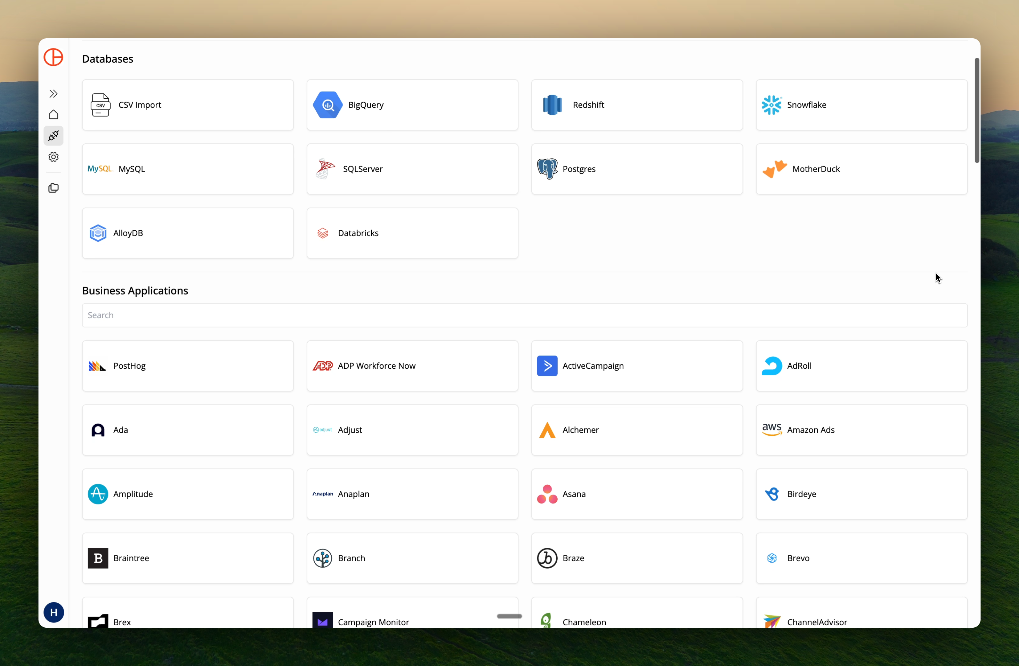 Pylar SQL IDE interface showing datasource selector, query editor, and results panel