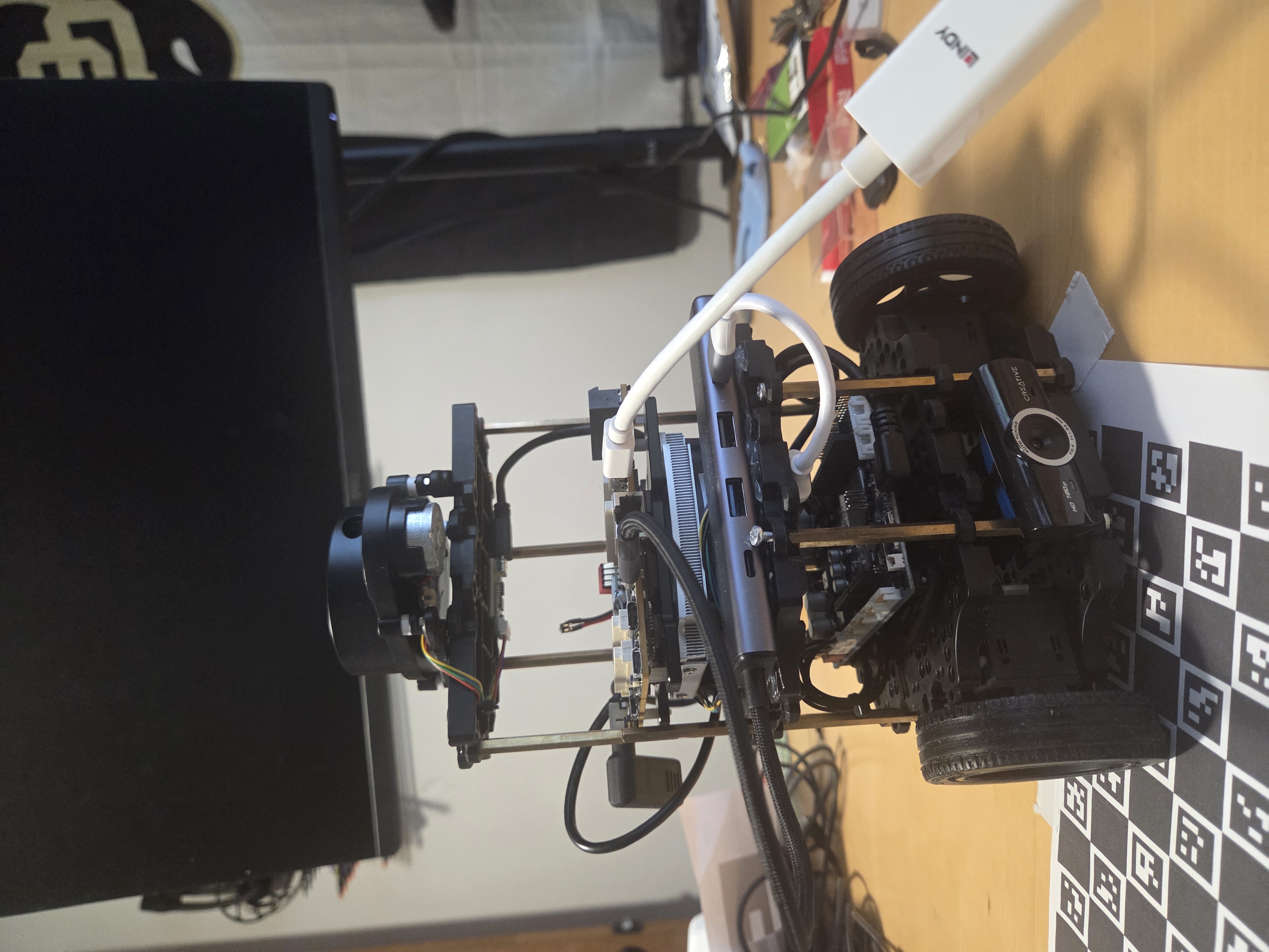 TurtleBot3 Burger carrying a Qualcomm Dragonwing SBC