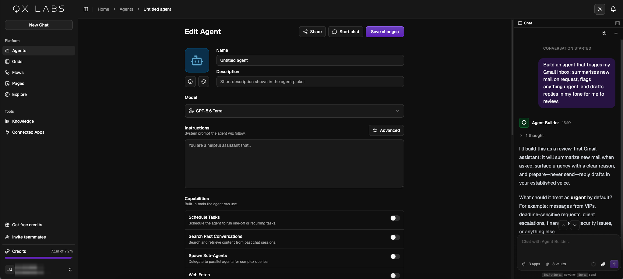 The agent editor's Chat sidebar proposing an approach and asking a tuning question