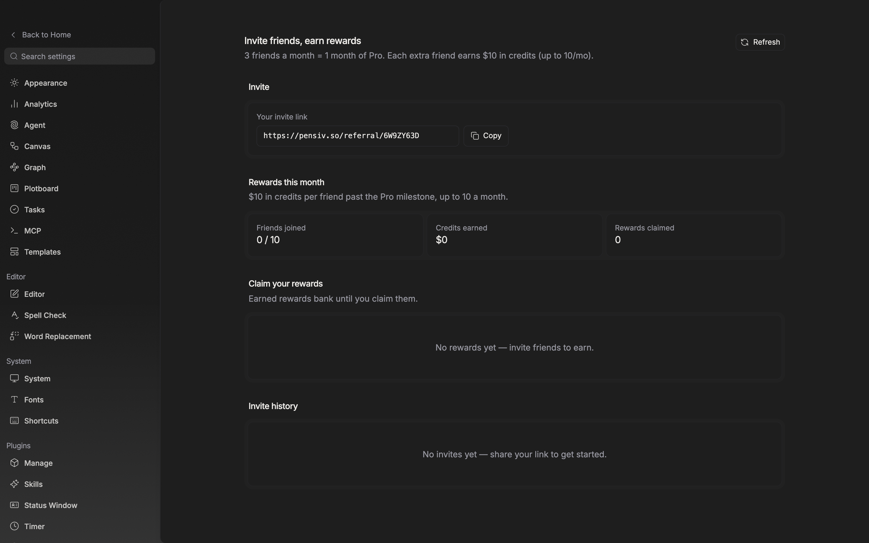 The top of the page. The title “Invite friends, earn rewards”, the one-line rule beneath it, the “Refresh” button on the right, and the “Your invite link” field and “Copy” button on the “Invite” card are all visible on one screen. The link field is filled with an address starting with pensiv.so/referral/.
