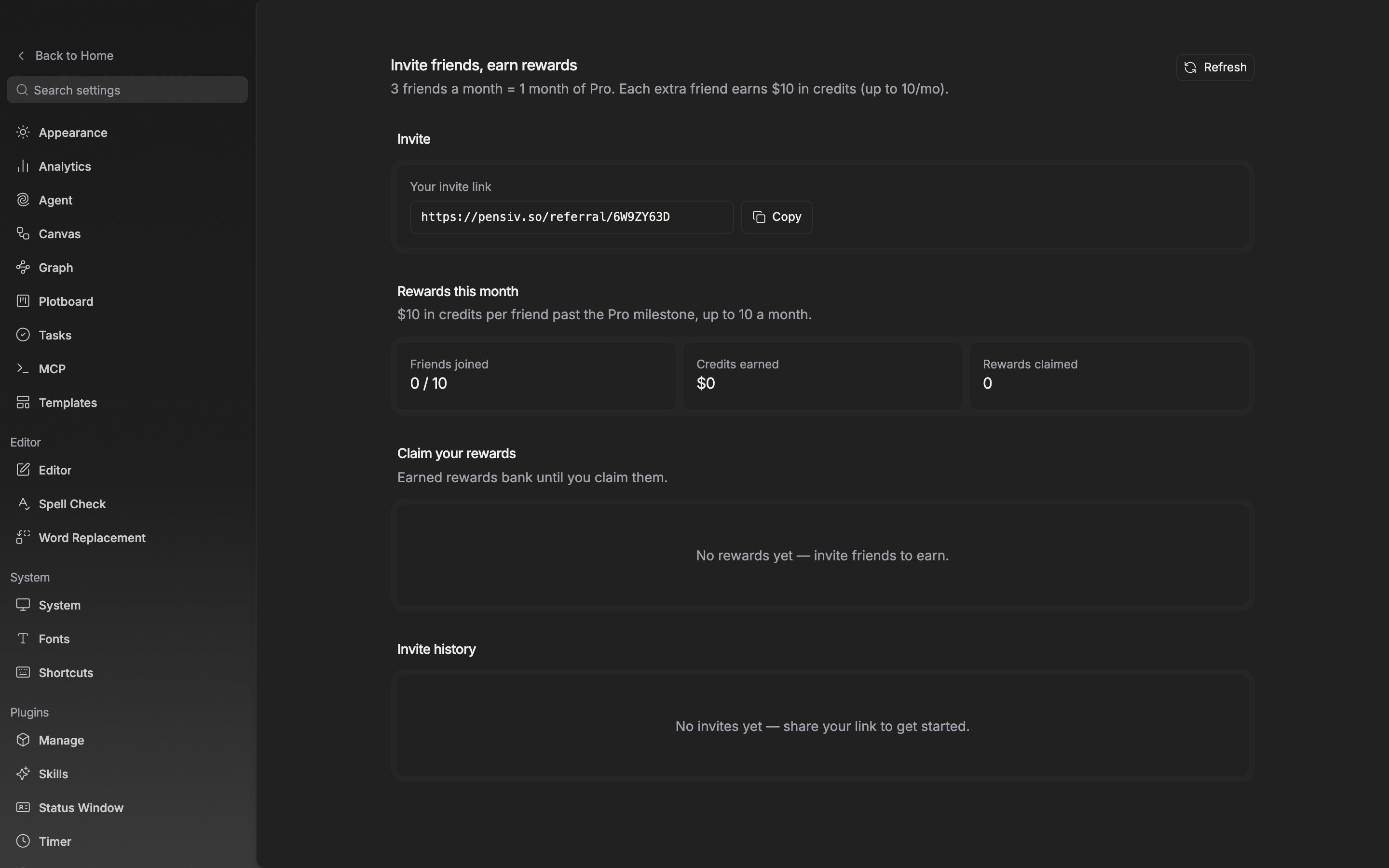 The top of the page. The title “Invite friends, earn rewards”, the one-line rule beneath it, the “Refresh” button on the right, and the “Your invite link” field and “Copy” button on the “Invite” card are all visible on one screen. The link field is filled with an address starting with pensiv.so/referral/.