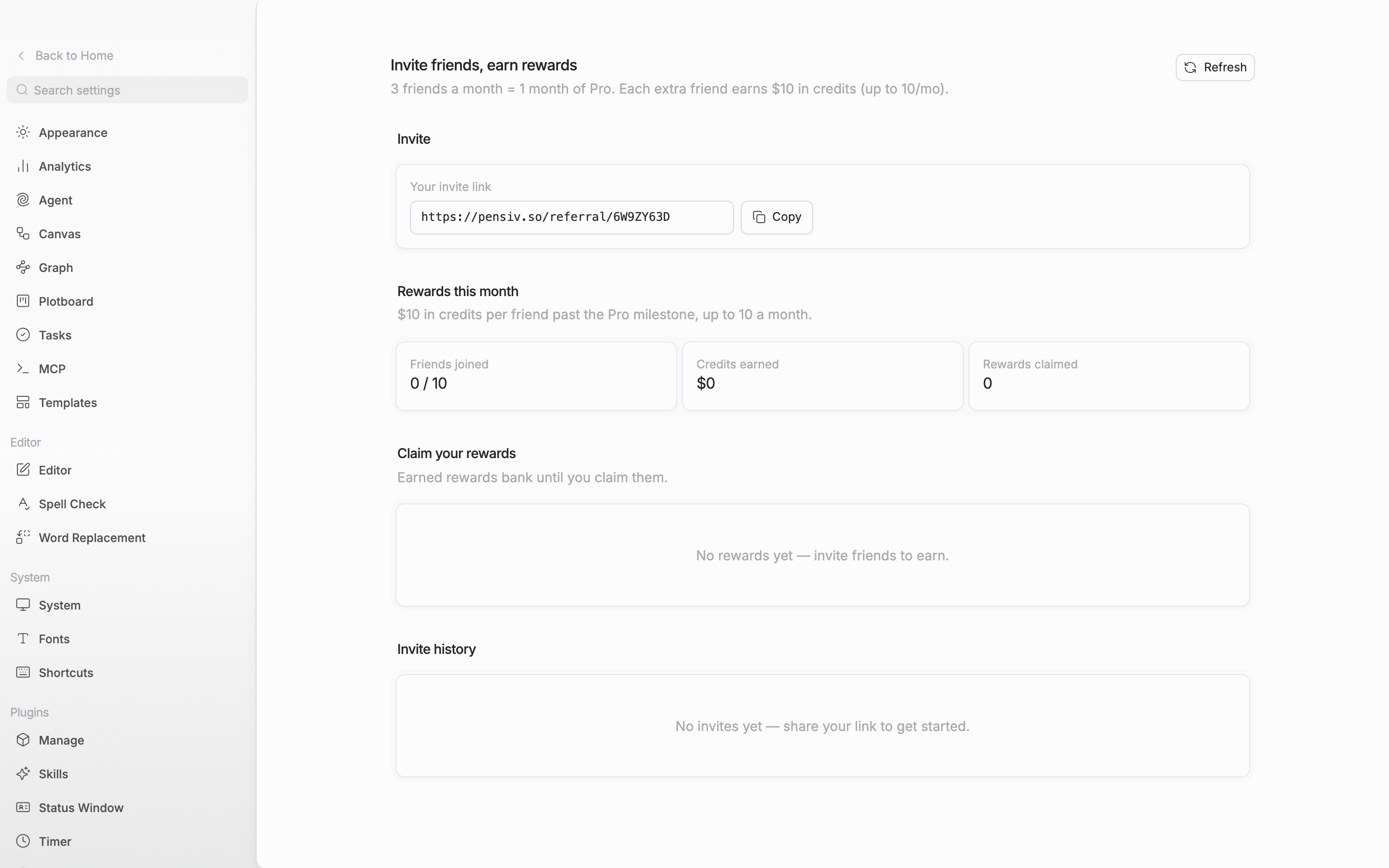 The top of the page. The title “Invite friends, earn rewards”, the one-line rule beneath it, the “Refresh” button on the right, and the “Your invite link” field and “Copy” button on the “Invite” card are all visible on one screen. The link field is filled with an address starting with pensiv.so/referral/.