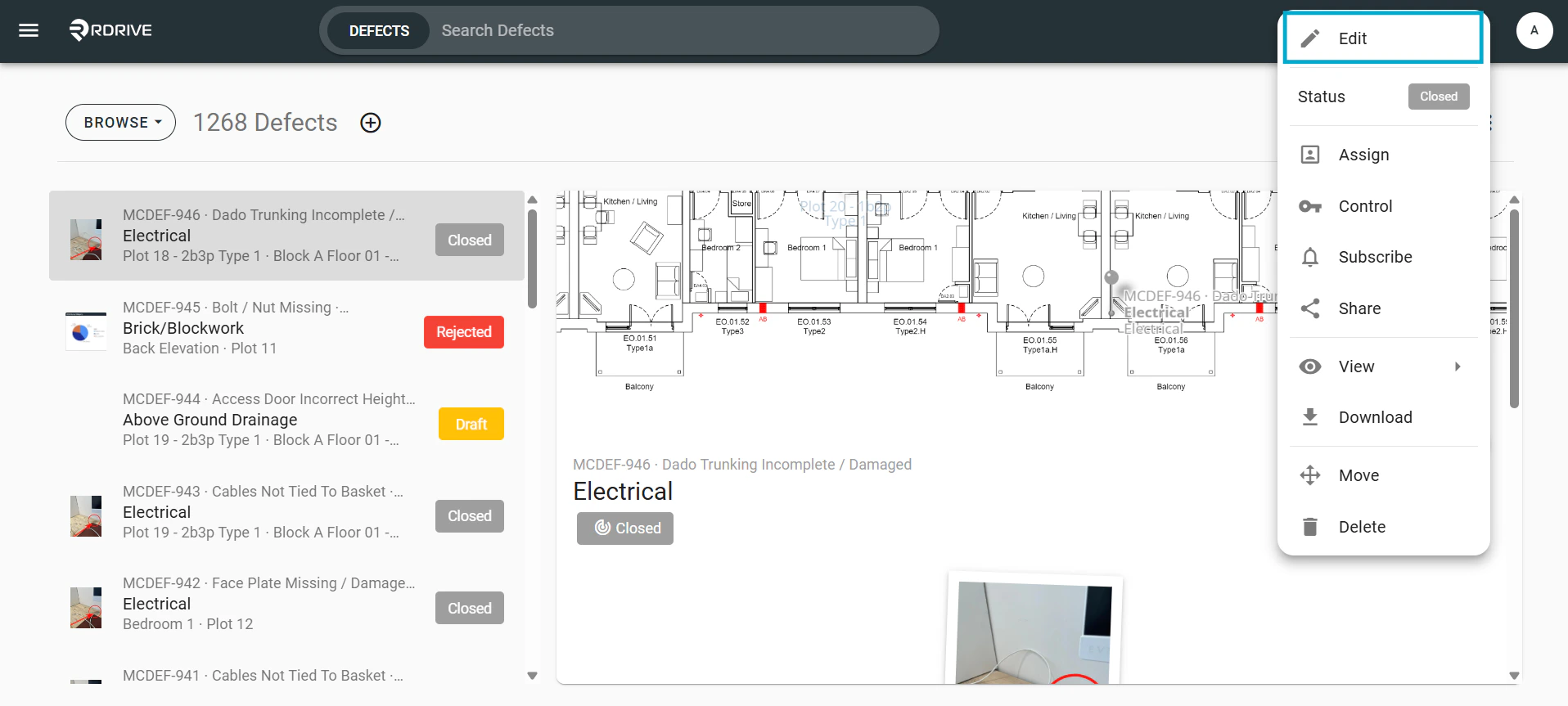 How do I update the status of an issue/defect/record?