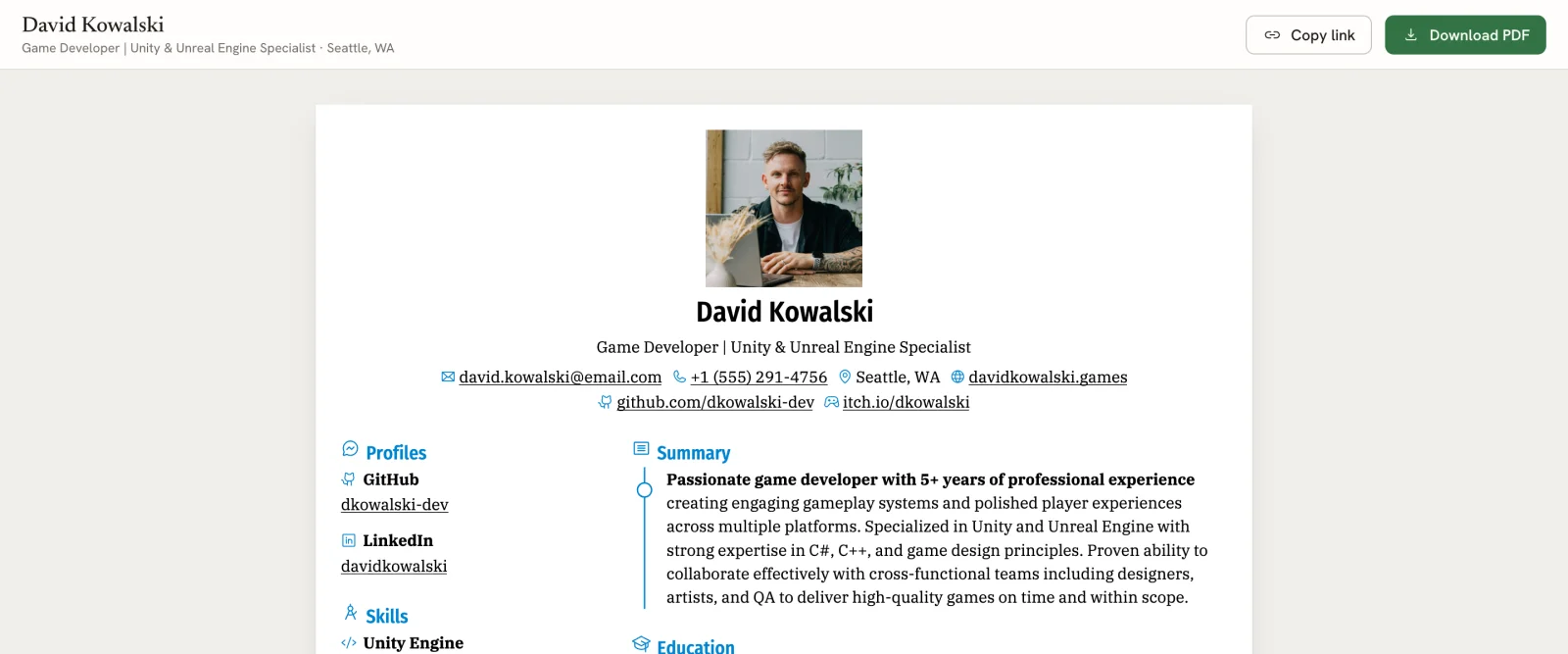 Public resume page with David Kowalski's name and headline in a top bar, Copy link and Download PDF buttons, and the resume page below