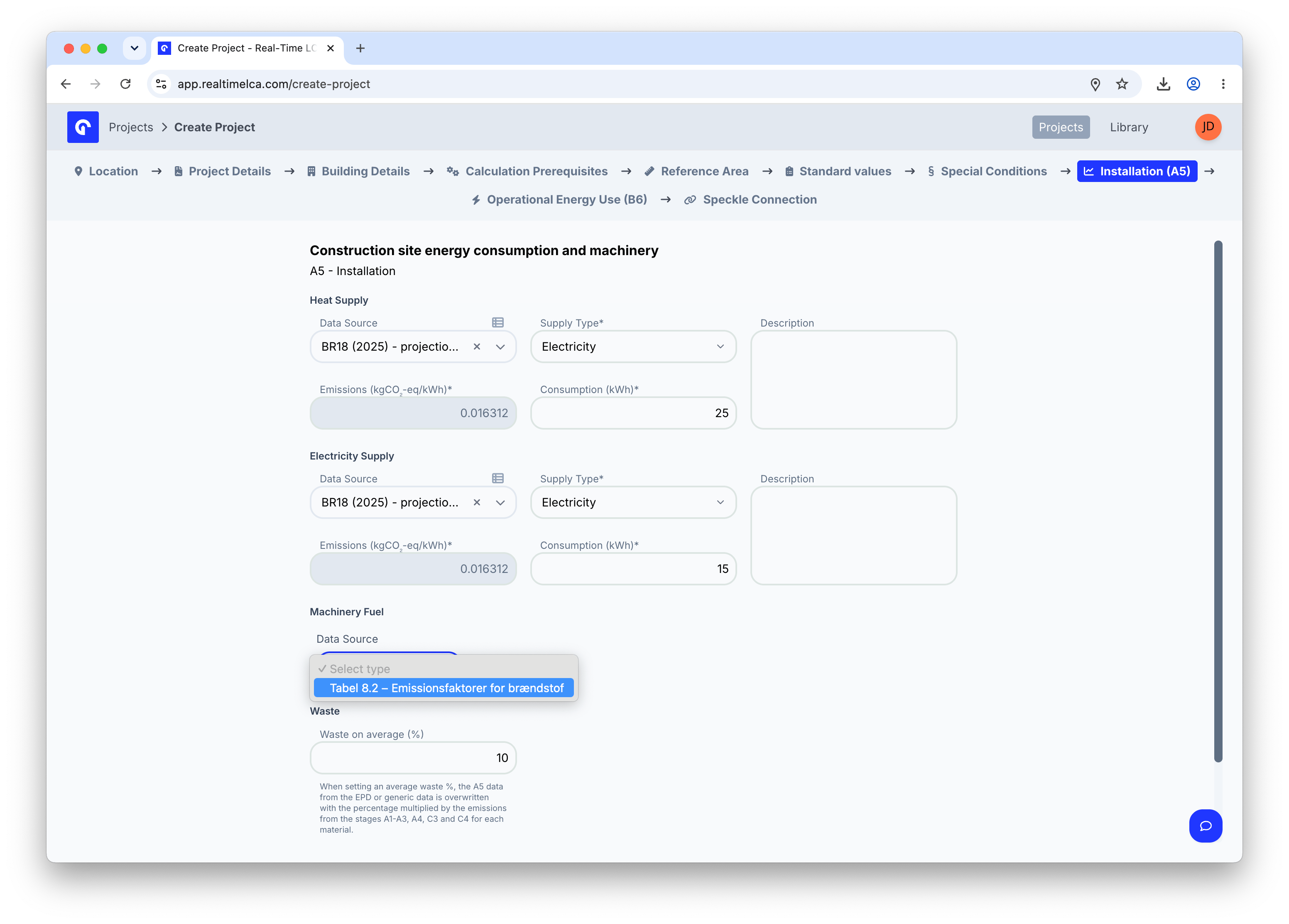 Machinery Fuel Data Source dropdown showing Tabel 8.2 – Emissionsfaktorer for brændstof.