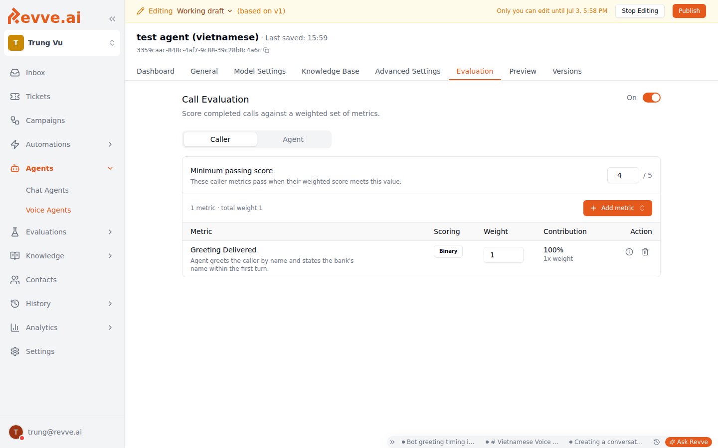 The Evaluation tab in a Voice Agent with Call Evaluation enabled, showing the Caller/Agent tabs, a Minimum passing score field set to 4 out of 5, and a Caller metric named "Greeting Delivered" with Binary scoring, weight 1, and 100% contribution