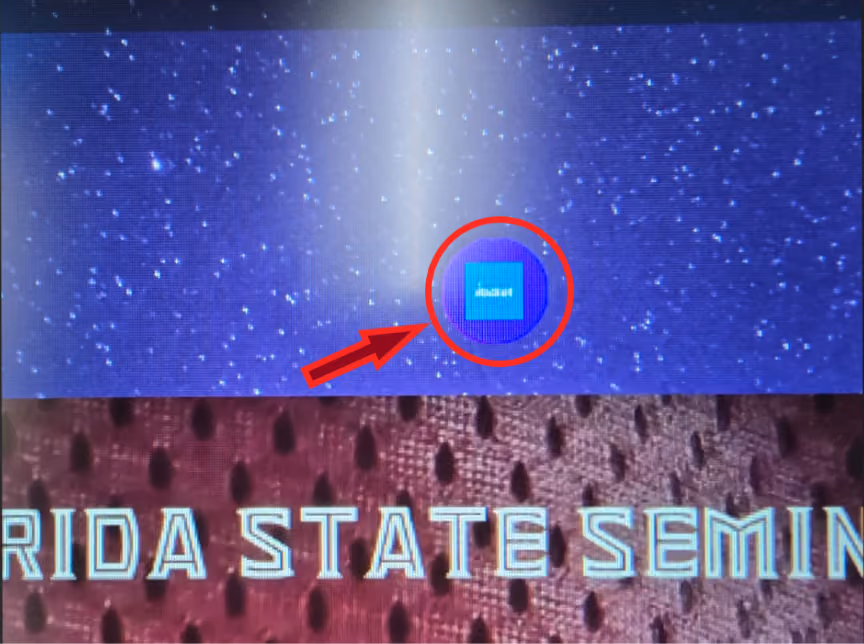 Rocket app icon above its window, circled in red
