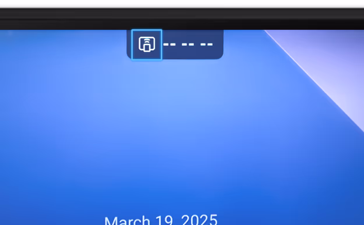 Floating indicator at the top of the LG screen