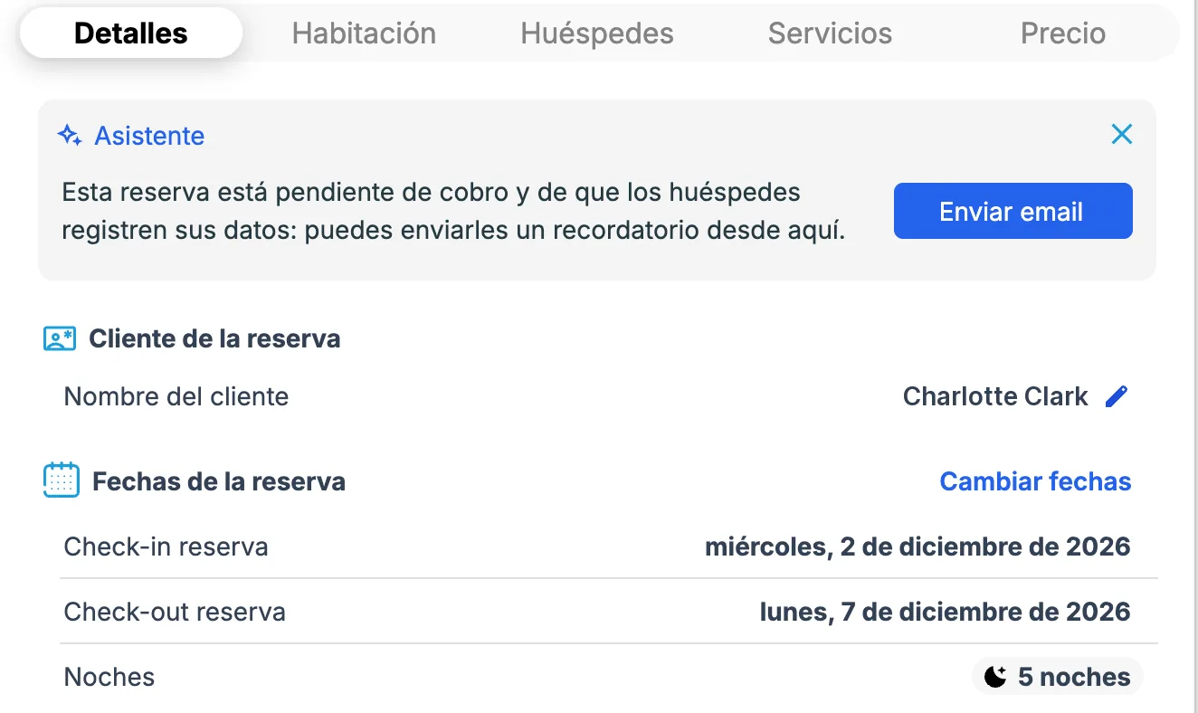 Pestaña Detalles de la reserva con el enlace Cambiar fechas en la sección Fechas de la reserva