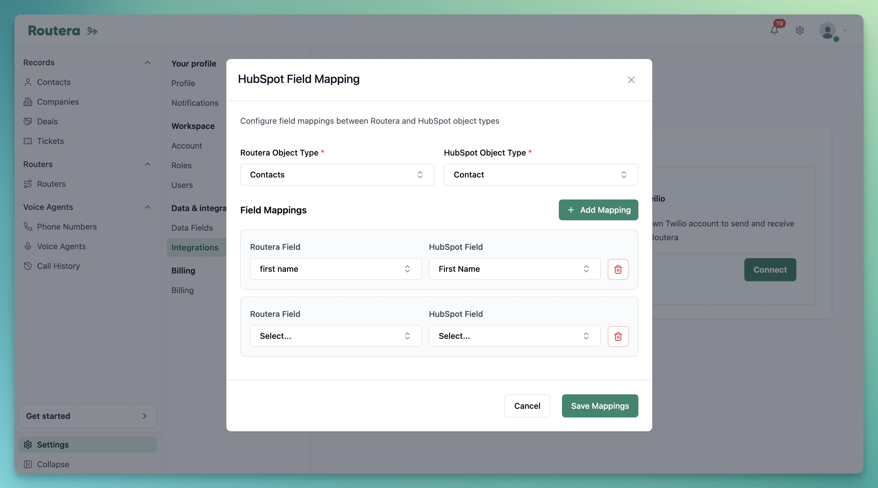 HubSpot Field Mapping modal with object types and mappings