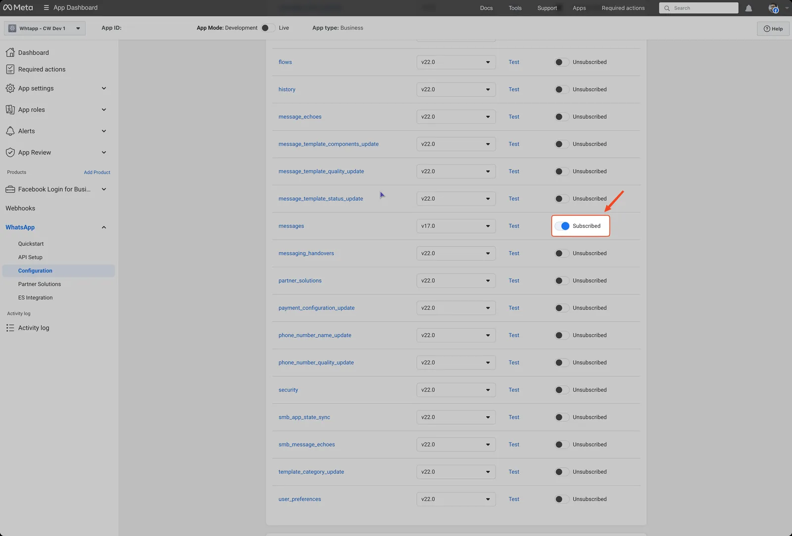 Lista de campos del webhook con messages suscrito