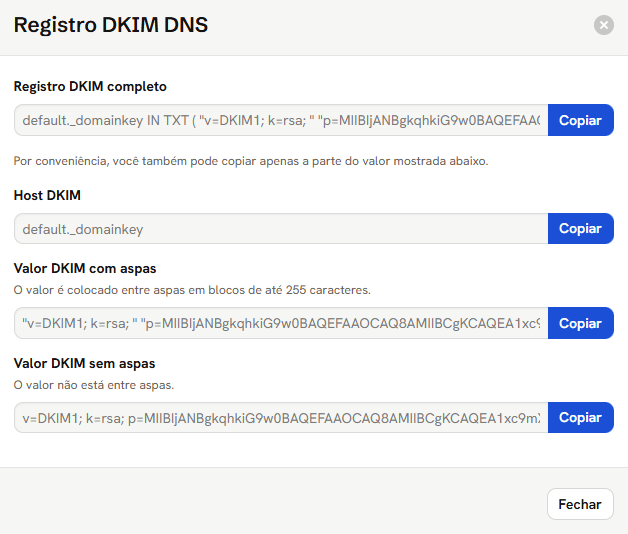 Janela Registro DKIM DNS, com o registro completo, o host e o valor com e sem aspas, cada um com o botão Copiar