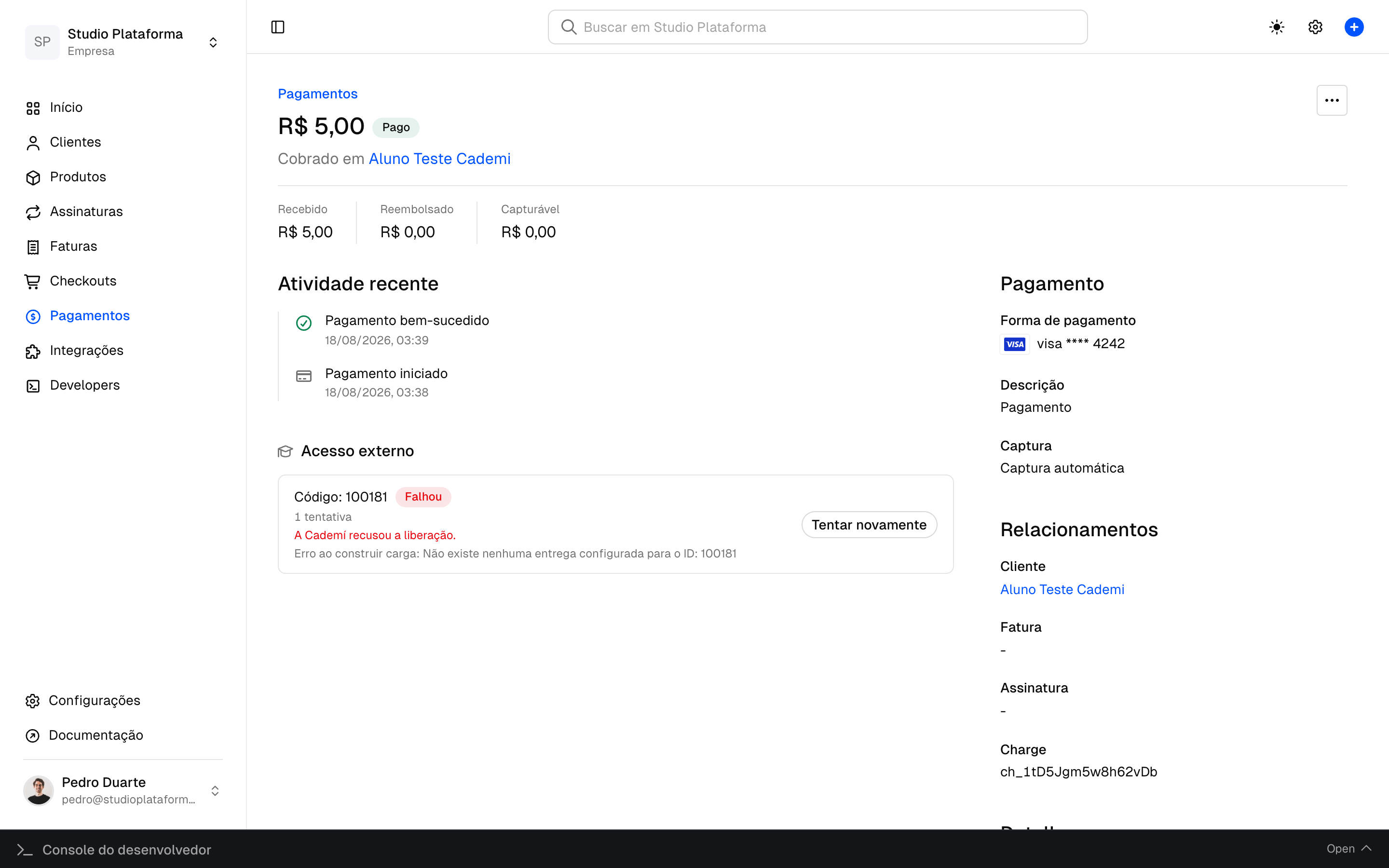 Detalhe de um pagamento na Chargefy com a seção Acesso externo mostrando uma entrega com falha, a mensagem de erro da Cademí e o botão Tentar novamente