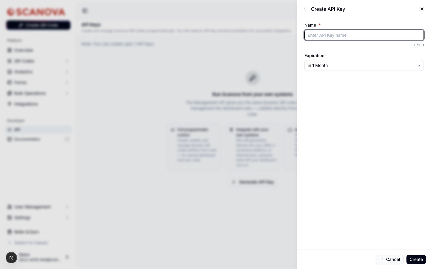 لوحة Create API Key مع حقل نصي Name (0/100 حرفًا) وقائمة منسدلة Expiration مضبوطة على 'in 1 Month'، مع زرَّي Cancel وCreate
