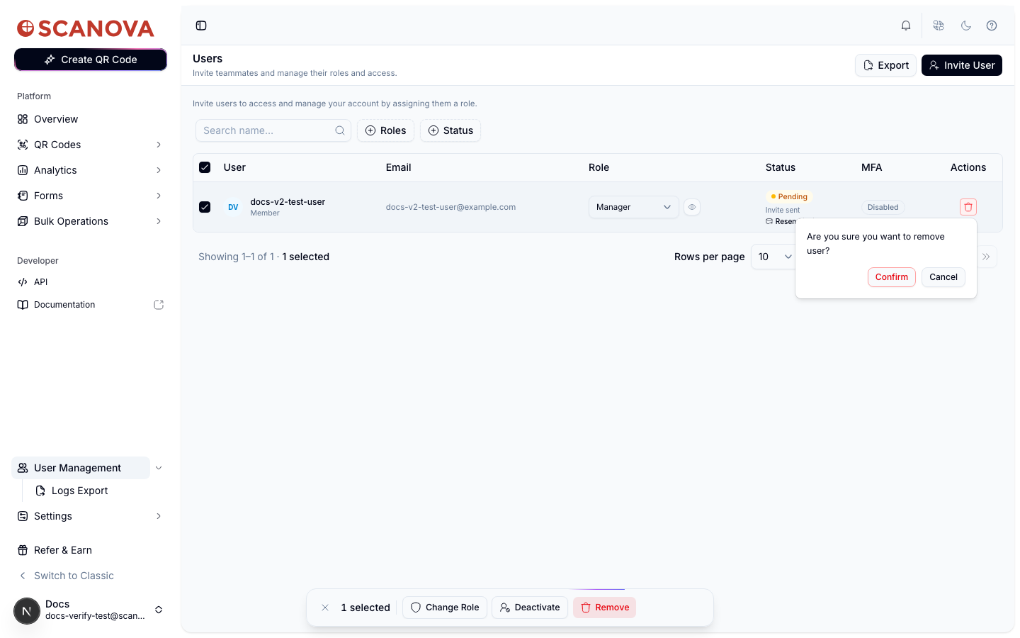 نافذة تأكيد منبثقة صغيرة مثبتة على أيقونة سلة مهملات صف، تقول 'Are you sure you want to remove user؟' مع زرَّي Confirm وCancel