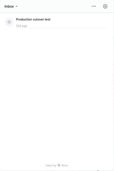 Un popover abierto desde el icono de campana de la barra superior, mostrando un menú desplegable etiquetado Inbox, varias filas de notificaciones con esqueleto de carga, y una pequeña atribución 'Inbox by Novu' en la parte inferior