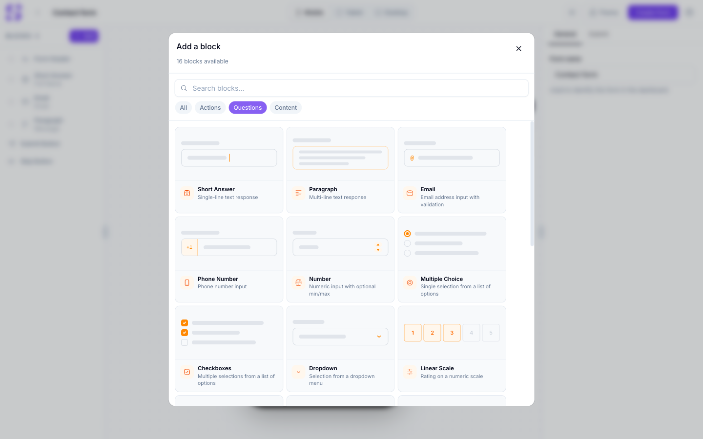 منتقي Add a block يعرض 17 كتلة متاحة عبر علامات التبويب All وBlocks وQuestions وContent، مع ظهور أنواع أسئلة تشمل Short Answer وParagraph وEmail وPhone Number وNumber وMultiple Choice وCheckboxes وDropdown
