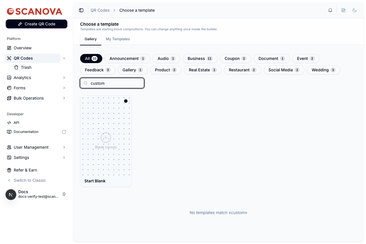 Cuadro de búsqueda de la galería de plantillas mostrando 'No templates match «custom»' con solo Start Blank permaneciendo visible