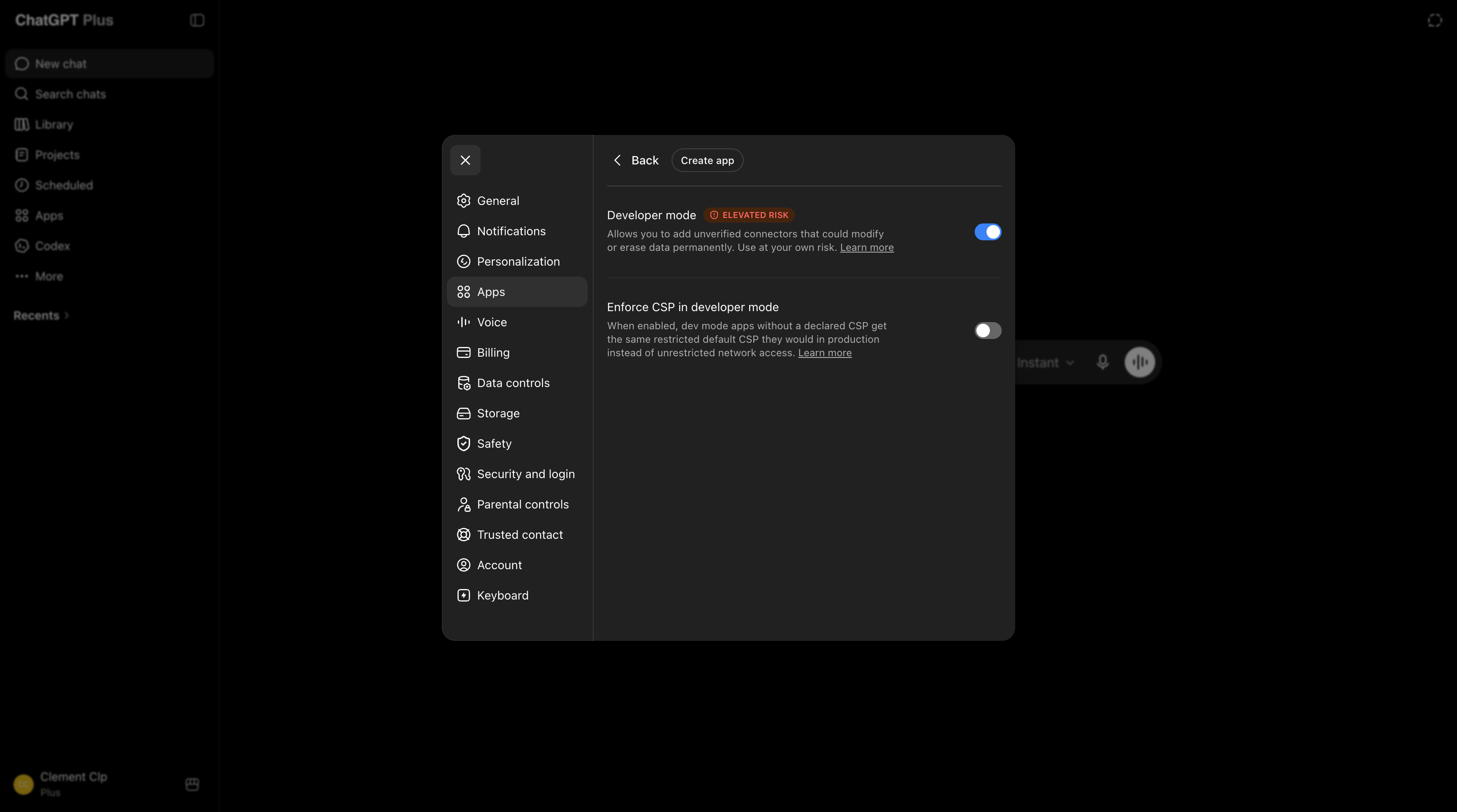 Developer mode가 켜진 상태의 Create app 버튼이 있는 ChatGPT Advanced settings